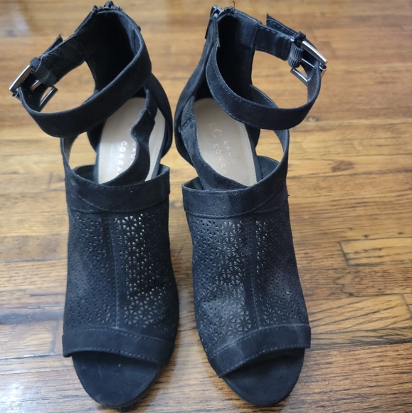 Lauren Conrad Black Heels - Picture 2 of 7